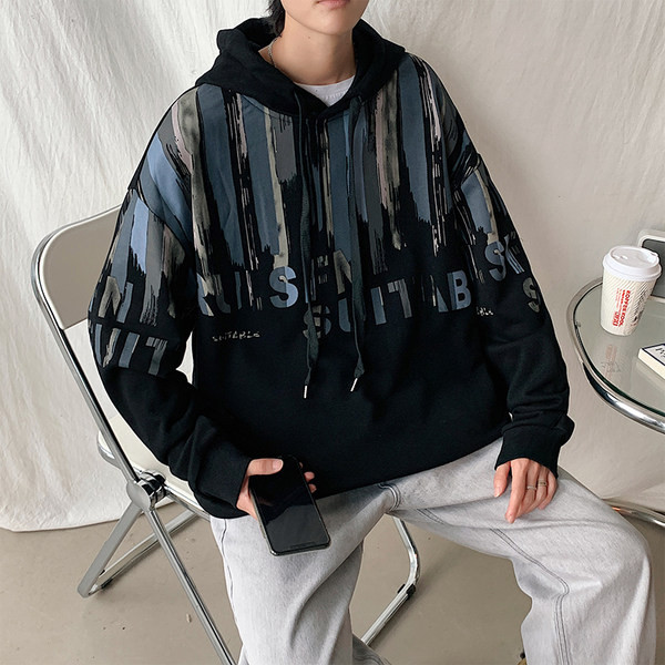 Igapäevane meeste dressipluus lipsude ja kapuutsiga