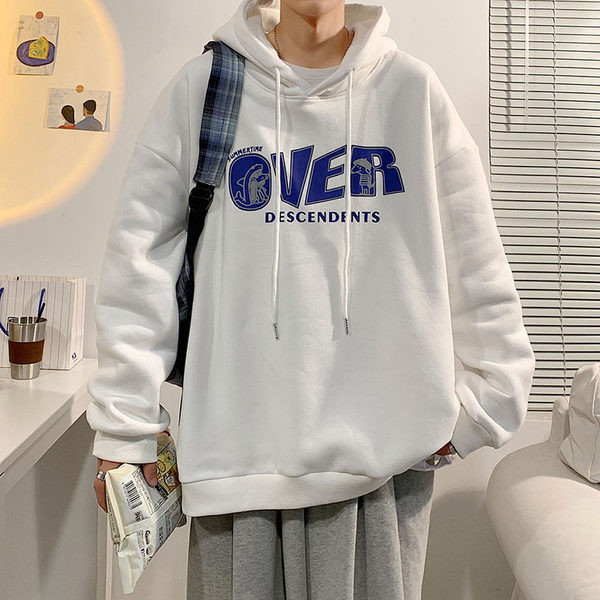 Meeste igapäevane kapuutsiga dressipluus ja kirjad