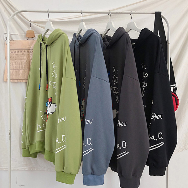 Hanorac barbatesc model larg cu imprimeu color