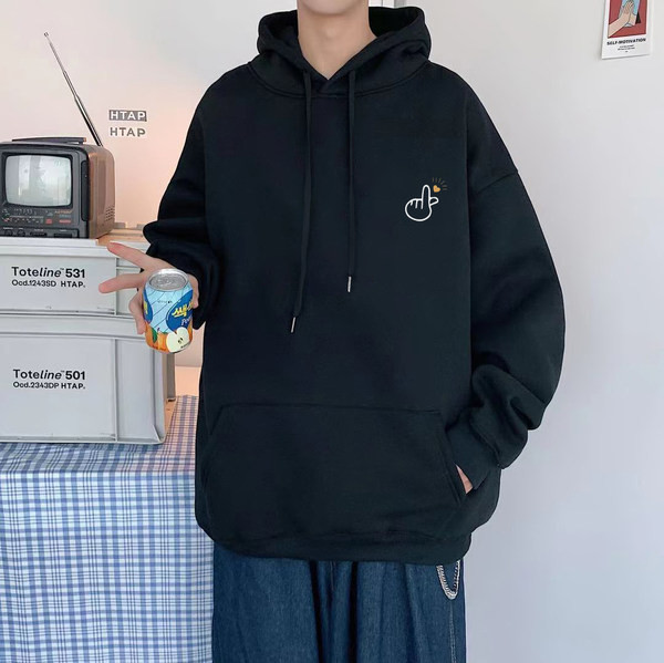 Uue mudeliga sügisene kapuutsiga dressipluus