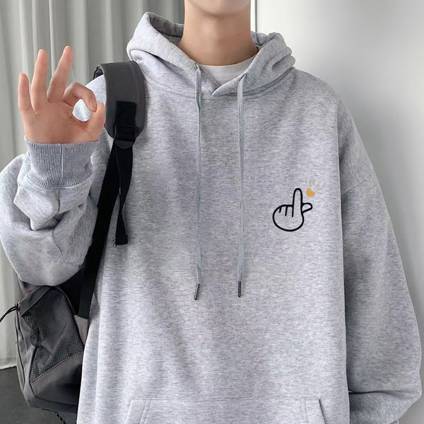 Uue mudeliga sügisene kapuutsiga dressipluus