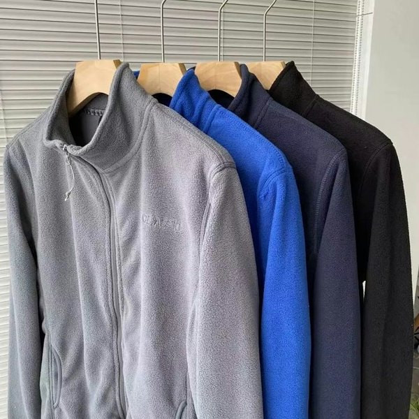 Hanorac barbatesc toamna-iarna cu fermoar