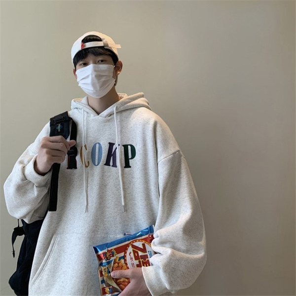 Hanorac zilnic cu broderie și glugă