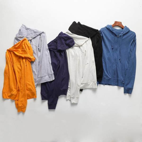 Hanorac casual monocolor cu fermoar si gluga pentru barbati