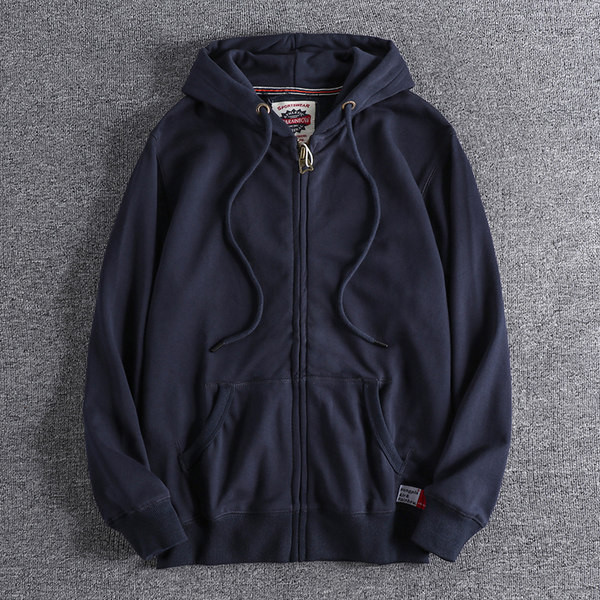 Igapäevane tõmbluku ja lipsudega meeste dressipluus