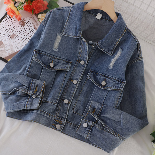 Γυναικείο τζιν μπουφάν με σκισμένο μοτίβο και τσέπες