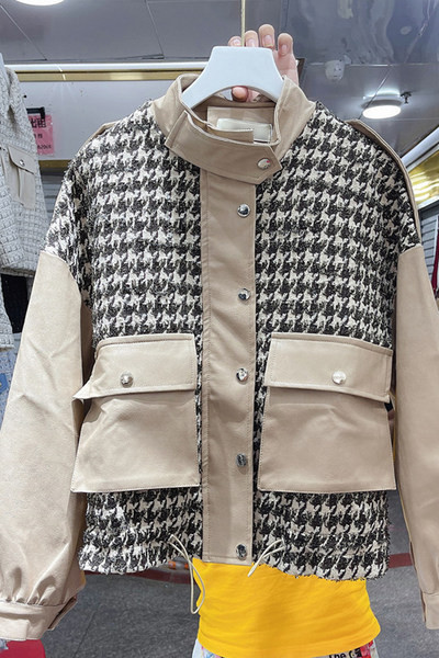 Uue mudeli kõrge krae ja taskutega naiste jope