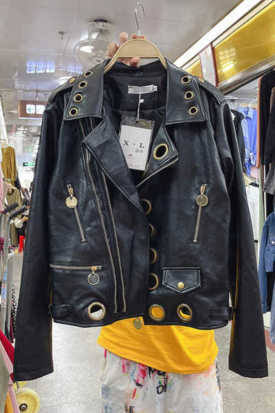 Uue mudeli metallsõrmustega naiste nahktagi