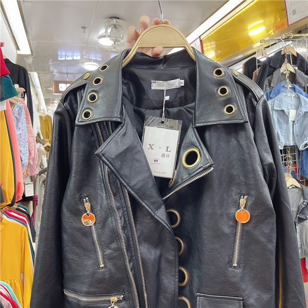 Uue mudeli metallsõrmustega naiste nahktagi