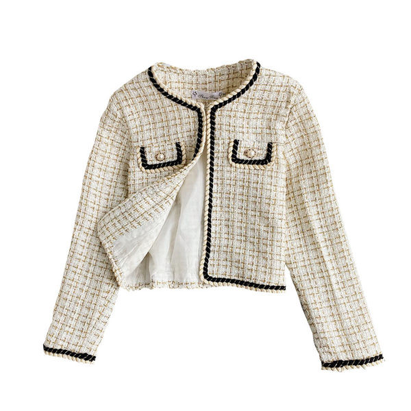 Naiste mantel ovaalse kaelusega