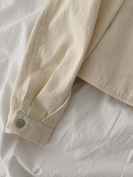 Lai taskutega naiste jope