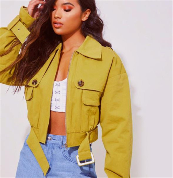 Rövid alkalmi textil kabát derékövvel