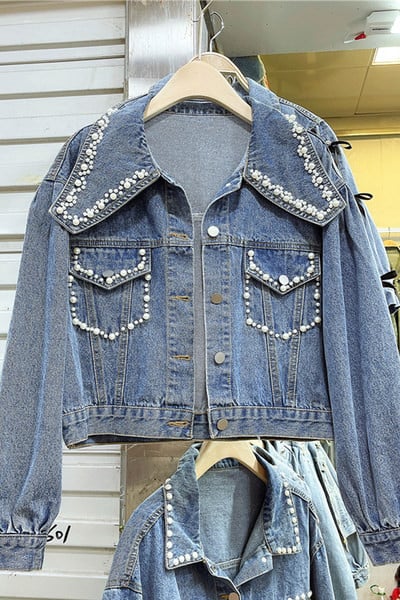 Női farmer dzseki gyöngyökkel - retro stílusú