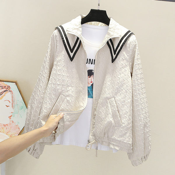 Új modell őszi kabát fűzős és zsebes