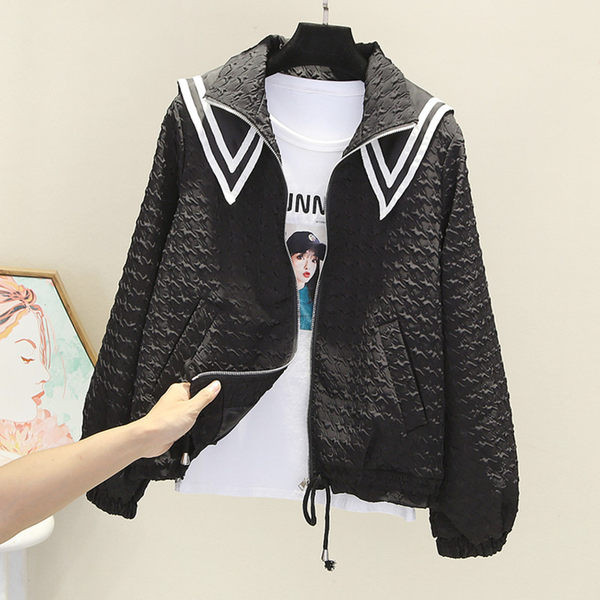 Új modell őszi kabát fűzős és zsebes