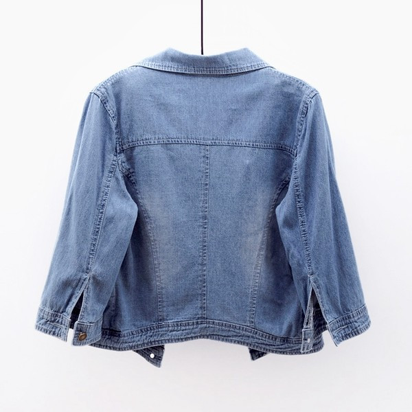 Дамско дънково яке с класическо яка