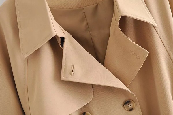 Női esőkabát két modell - rövid és hosszú