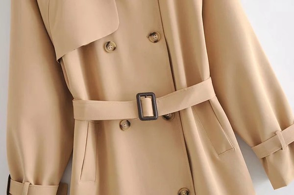 Női esőkabát két modell - rövid és hosszú