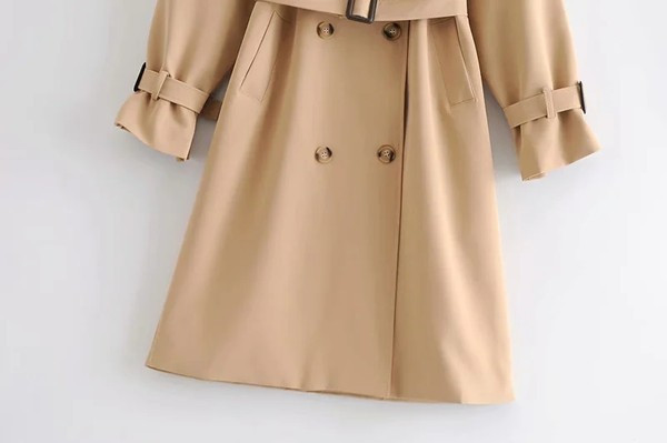 Női esőkabát két modell - rövid és hosszú