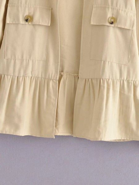 Napi tavaszi-őszi kabát zsebekkel