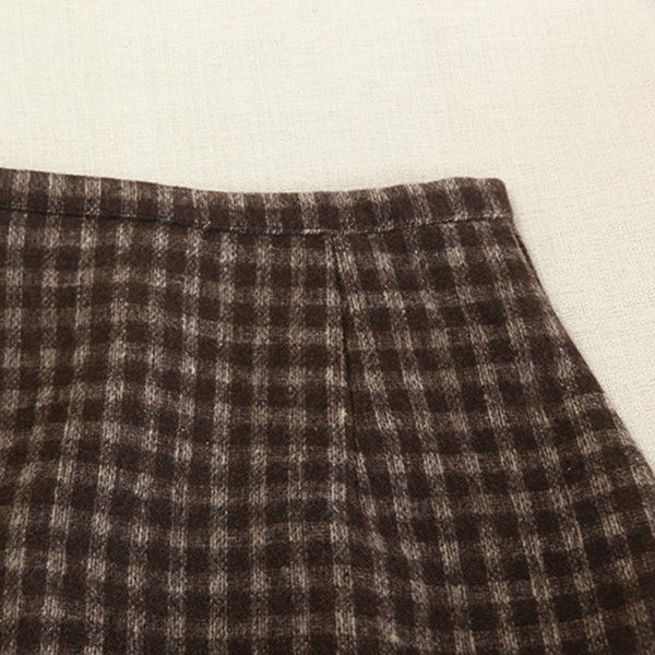 Карирана дамска къса пола-с висока талия