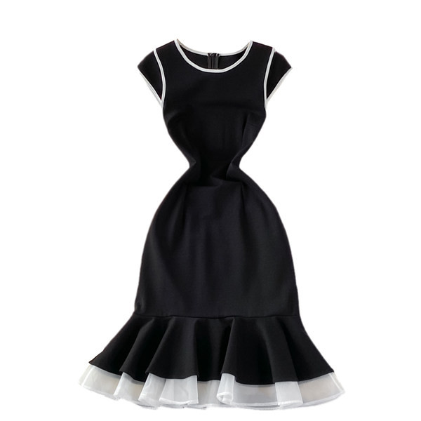 Rochie de dama neagra cu decolteu oval