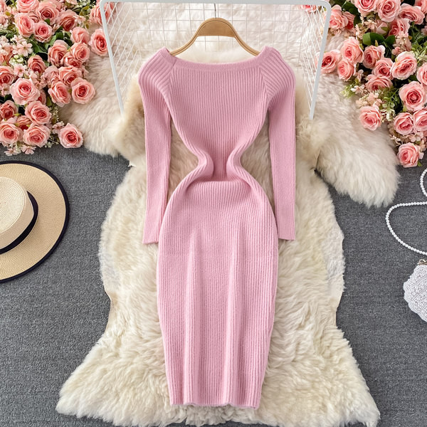 Közepes hosszúságú, rózsaszín női ruha