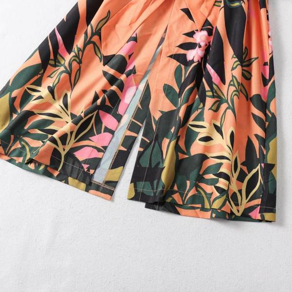 Hosszú őszi ruha virágmintával