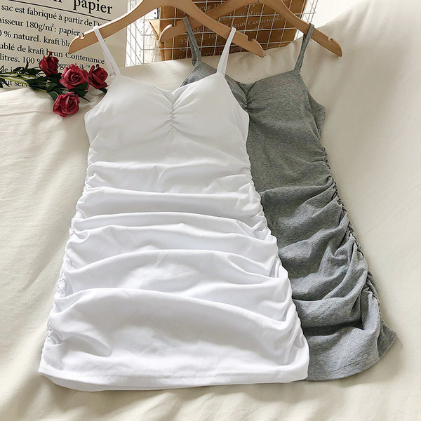 Alkalmi női ruha vékony pántokkal, három színben