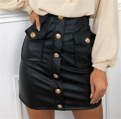 Modern testhezálló szoknya eko bőrből, gombokkal