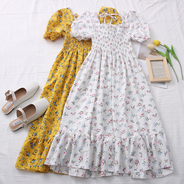 Lillemustriga vabaaja naiste kleit - väljalõigatud muster