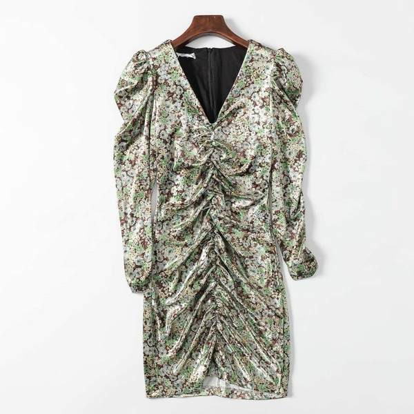 Φθινοπωρινό λουλουδάτο φόρεμα με μαζεμένο αποτέλεσμα