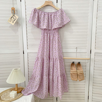 Novi model haljine ženskog kroja sa lađa izrezom u više boja