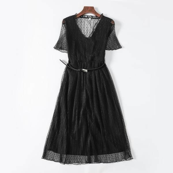 Γυναικείο τούλινο φόρεμα με ζώνη