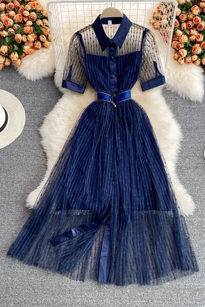 Μακρύ γυναικείο φόρεμα με κουμπιά και κλασικό γιακά