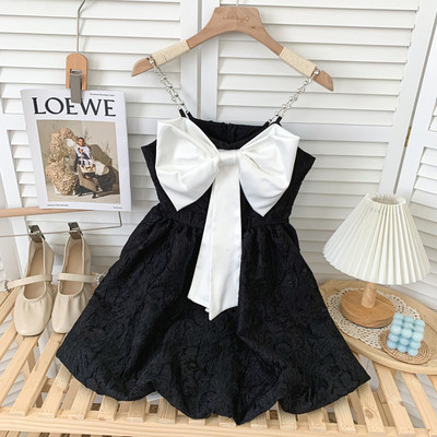 Νέο μοντέλο γυναικείο φόρεμα με κορδέλα και λεπτά τιραντάκια