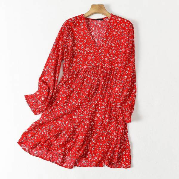 Kevad-sügis kleit spitsikaelusega