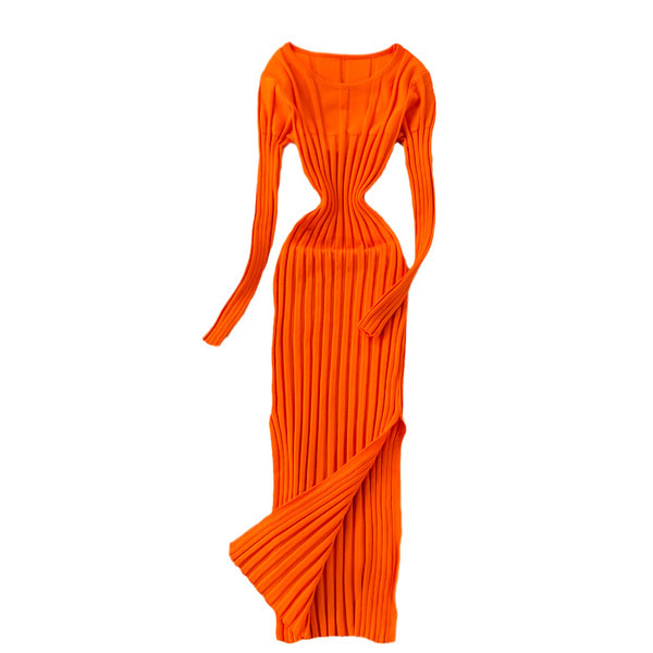 Μακρύ γυναικείο φόρεμα με στρογγυλή λαιμόκοψη