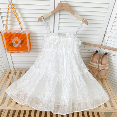 Uue mudeli naiste lõikega mitmes värvitoonis peenikeste rihmadega kleit