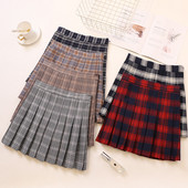 Fusta scurta in carouri cu talie inalta