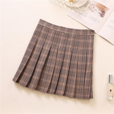 Fusta scurta in carouri cu talie inalta