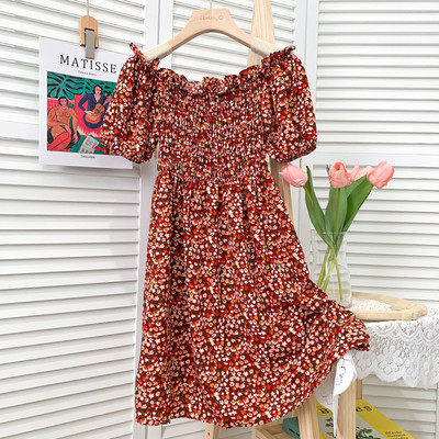 Alkalmi női ruha csónakos nyakkivágással - szabású modell