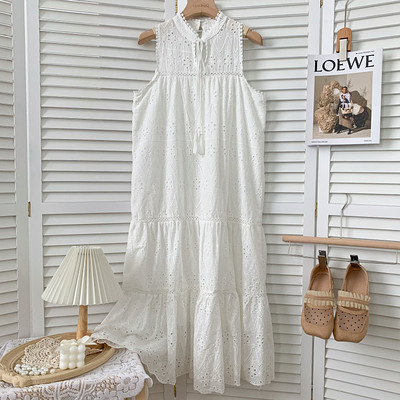 Μοντέρνο γυναικείο φόρεμα με στρογγυλή λαιμόκοψη - σε πολλά χρώματα