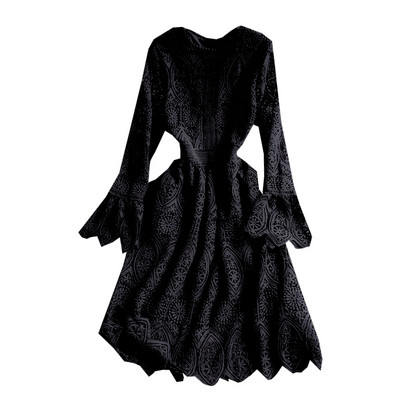 Naiste roosa pitskleit