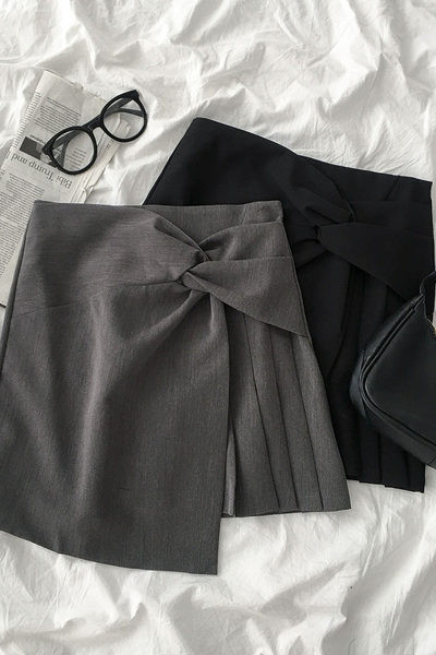 Női aszimmetrikus szoknya - magas derékkal