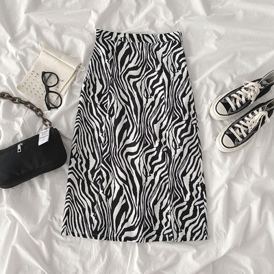 Fusta de dama model nou cu animal print