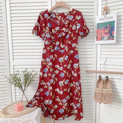 Moodne lillemustri ja spitsikaelusega naiste kleit – mitut värvi