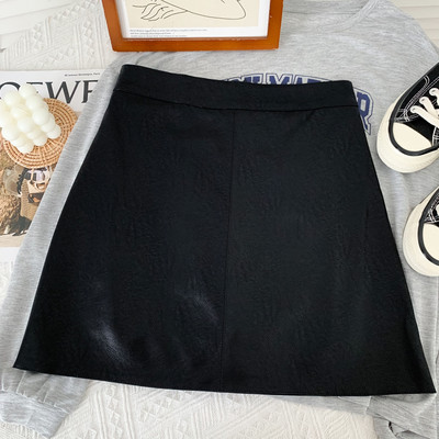 Μοντέρνα γυναικεία δερμάτινη φούστα με ψηλή μέση