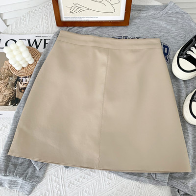Μοντέρνα γυναικεία δερμάτινη φούστα με ψηλή μέση