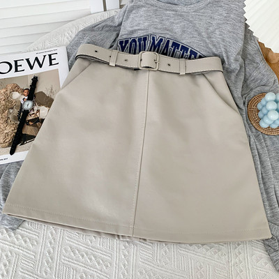 Fusta scurta dama din imitatie model nou, cu talie inalta